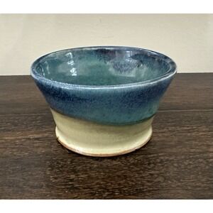 Studio‎ Art Small Pottery Bowl/Cup Blue Drip Glazed Artist Signed